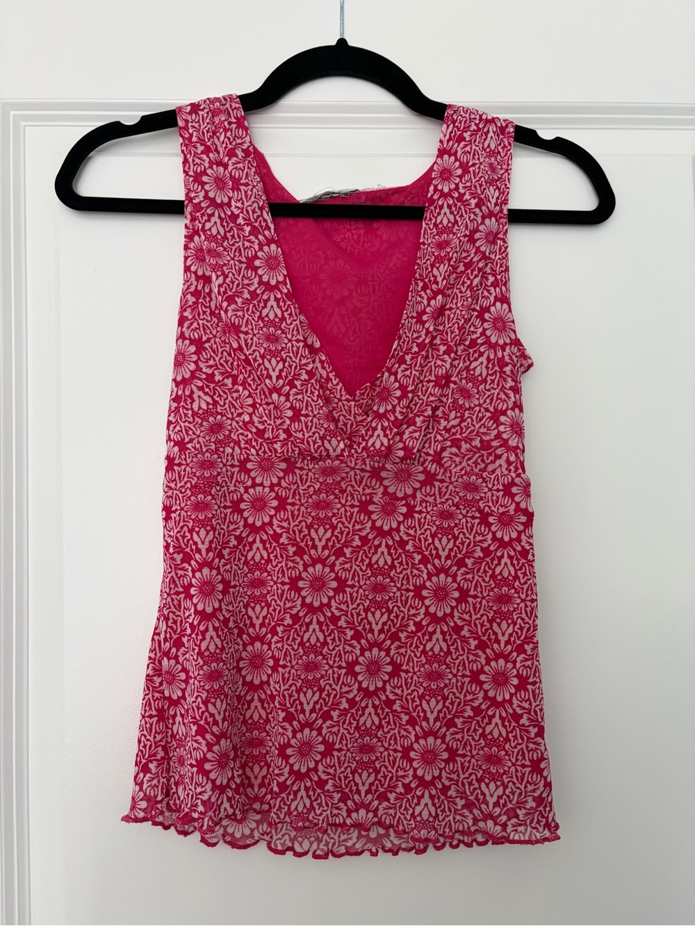 Source Unknown Pink Floral V-Neck Camisole